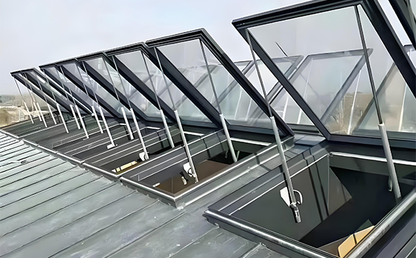 华亭消防排烟窗