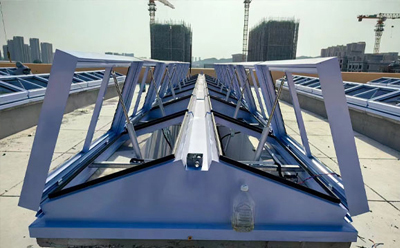 华亭排烟窗的设置要求