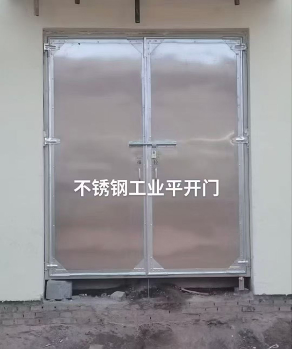 不锈钢华亭工业平开门在现代工业场景中的应用实践